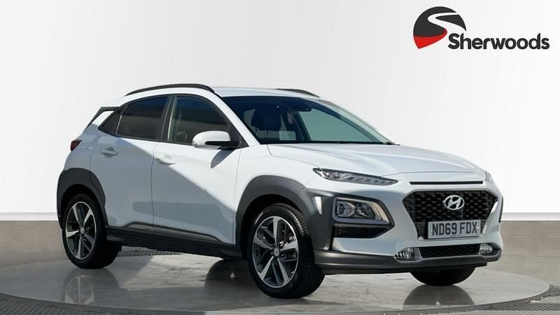White Used 2020 Hyundai Kona Premium SE SUV | £14,000 (Fair price) - Image 1/4