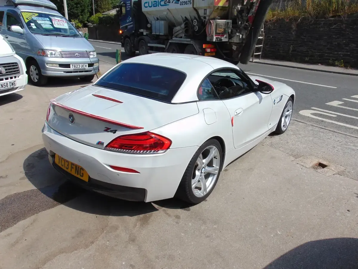 Used BMW Z4 M Sport 2013 White Cabriolet