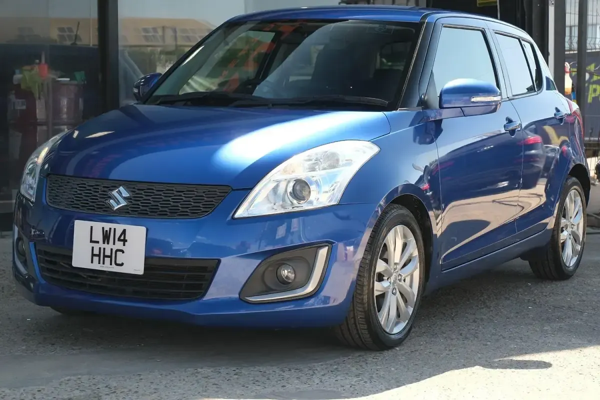 Used Suzuki Swift SZ4 94 HP (69 kW) 2026 Blue Hatchback