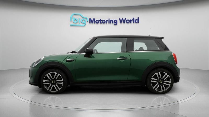 Used Mini Cooper SE Hatch 133 kW (181 HP) 2021 Hatchback