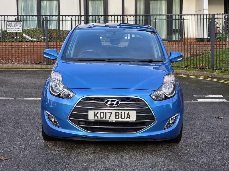 Used Hyundai ix20 SE 125 HP (91 kW) 2017 Blue Hatchback