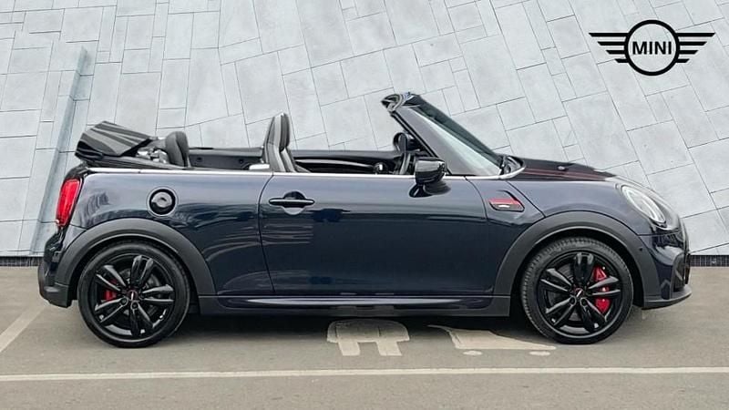 Used Mini John Cooper Works 228 HP (167 kW) 2022 Black Hatchback
