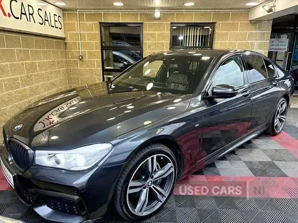 Used BMW 730 M Sport 262 HP (192 kW) 2018 Grey Sedan