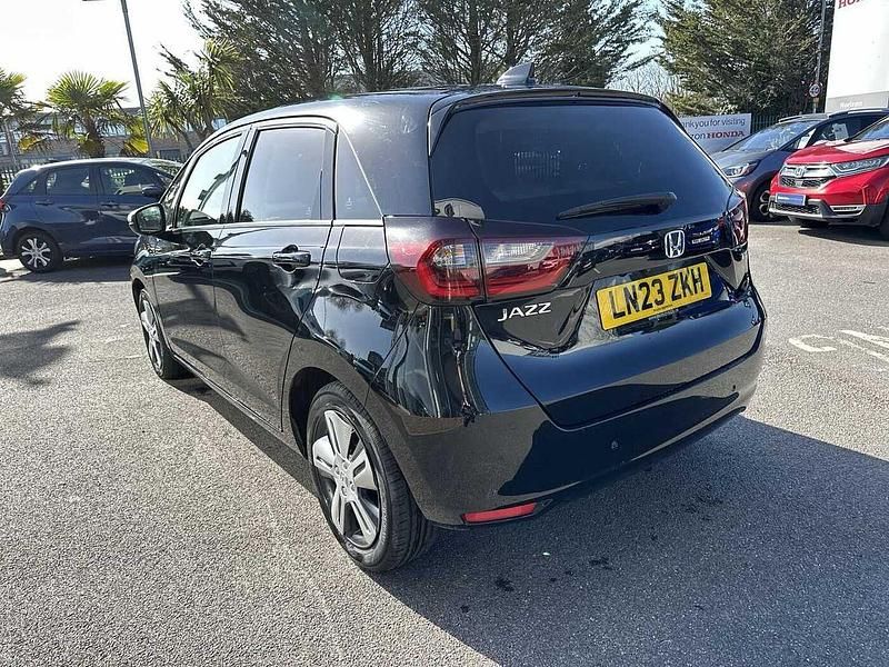 Used Honda Jazz Hybrid 109 HP (80 kW) 2023 Black Hatchback