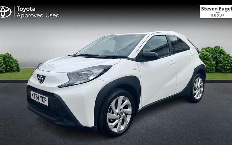 Used Toyota Aygo X PURE 72 HP (52 kW) 2025 SUV