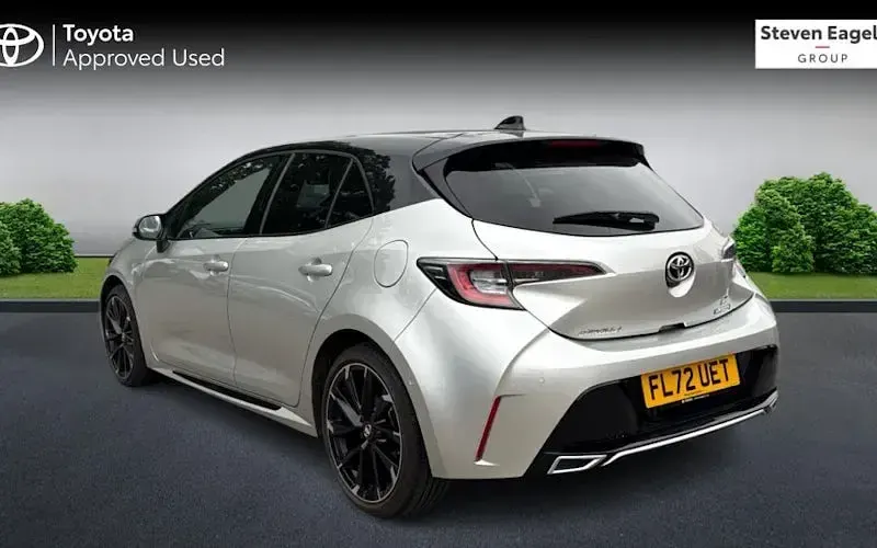 Used Toyota Corolla Sport 184 HP (135 kW) 2022 Silver Hatchback