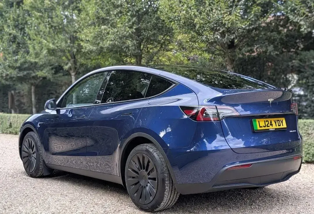 Used Tesla Model Y Long Range AWD 378 kW (514 HP) 2024 Blue SUV