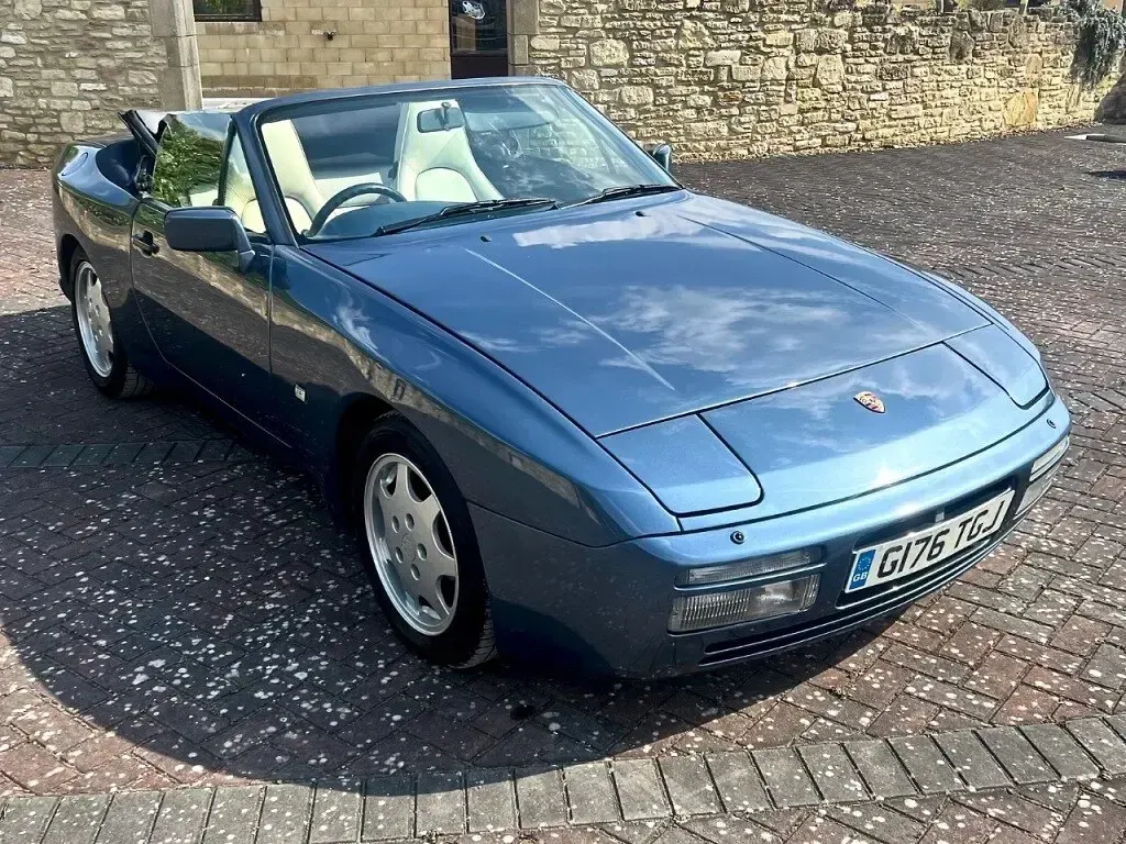 Used Porsche 944 211 HP (155 kW) 1990 Blue Cabriolet