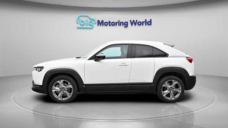 Used Mazda MX30 Makoto 106 kW (145 HP) 2023 White SUV