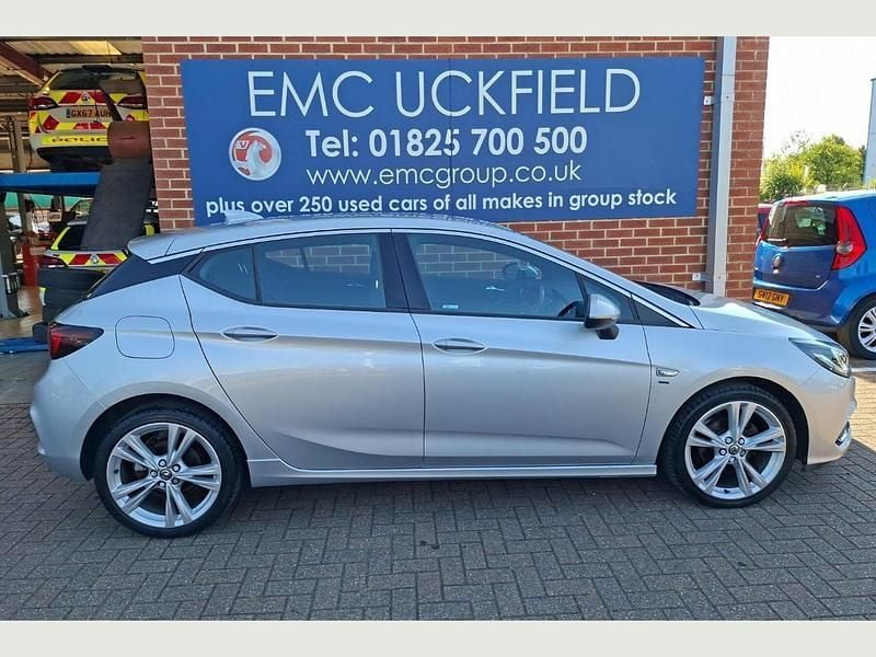 Grey Used 2017 Vauxhall Astra SRi Hatchback | £10,490 (Expensive) - Image 1/3