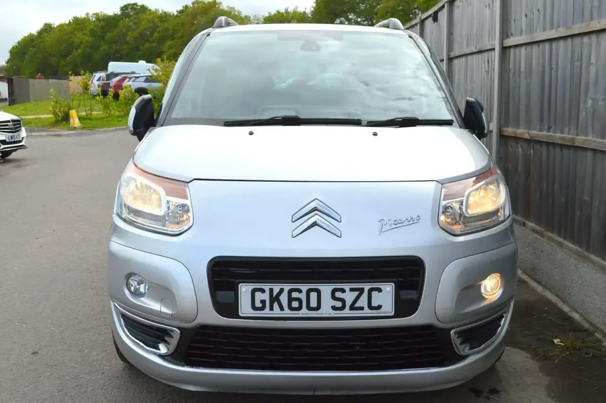 Used Citroën C3 Picasso Exclusive 2010 Silver MPV