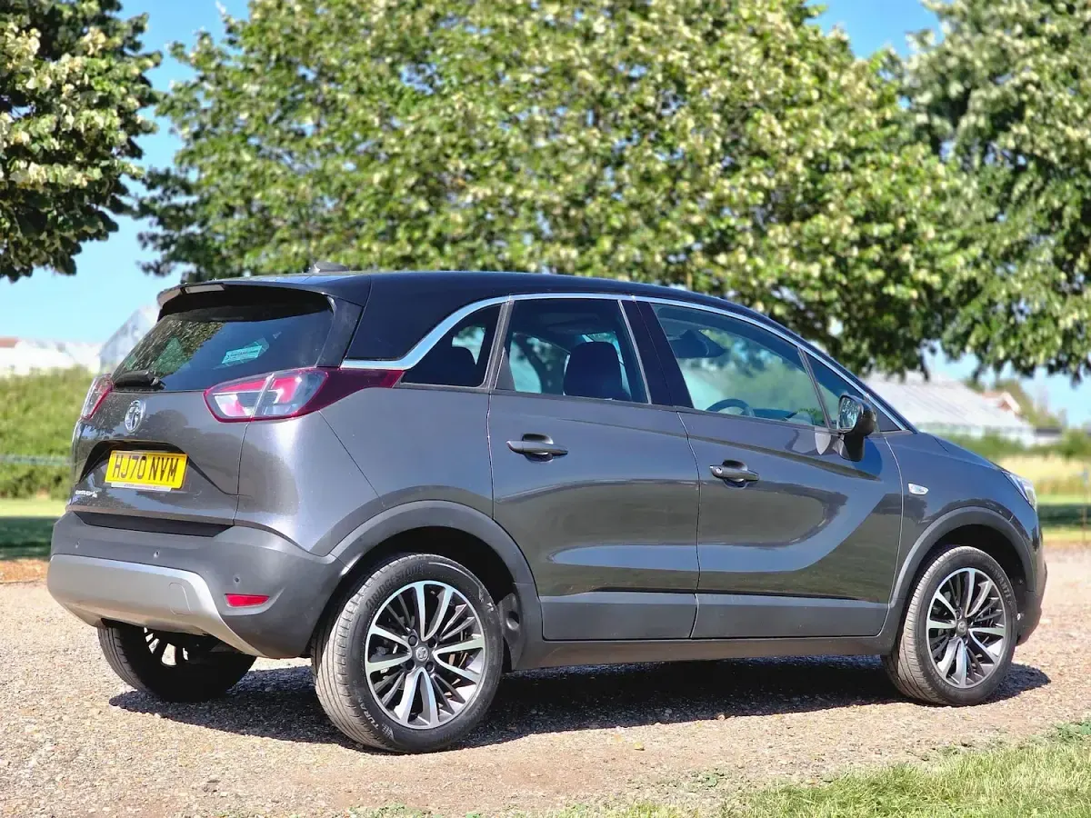 Used Vauxhall Crossland X Elite 130 HP (95 kW) 2020 Grey SUV
