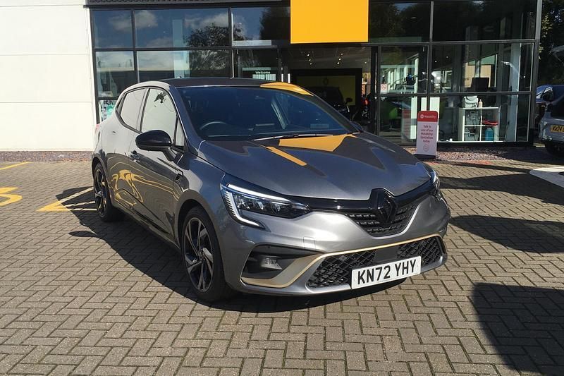 Shadow grey Used 2022 Renault Clio V Engineered Hatchback | £16,495 (A bit pricey) - Image 1/4