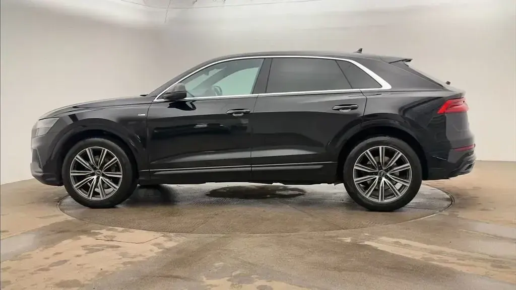 Used Audi Q8 S-Line 340 HP (250 kW) 2023 Black SUV