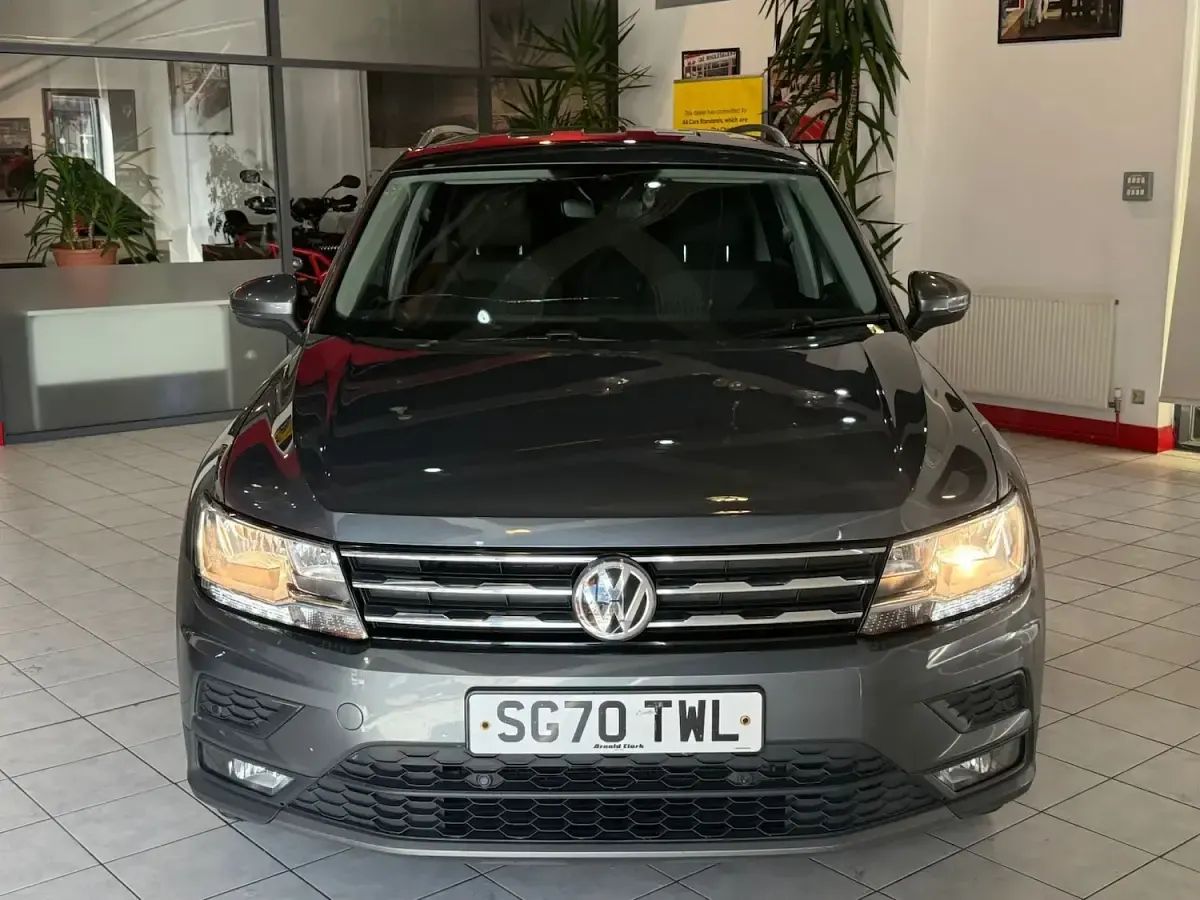 Used VW Tiguan Allspace Match 150 HP (110 kW) 2020 Grey SUV