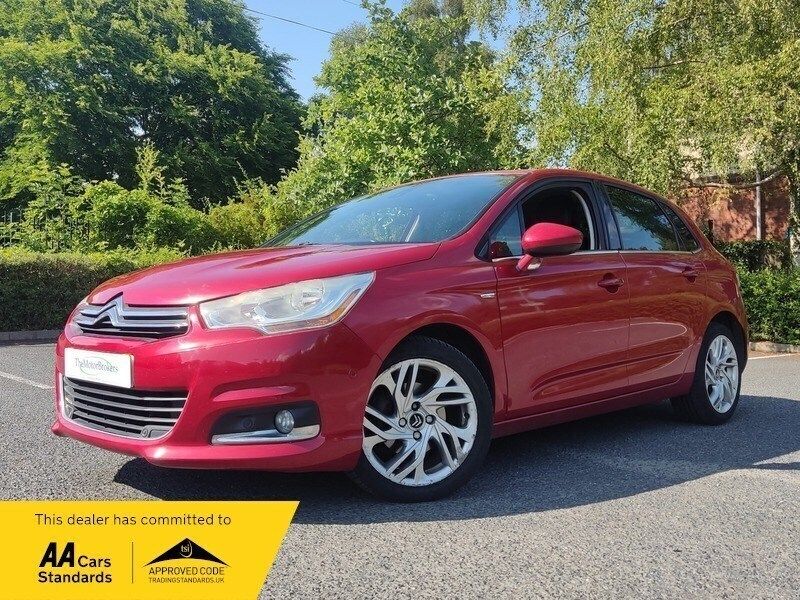 Red Used 2011 Citroën C4 Exclusive Hatchback | £1,995 (Good price) - Image 1/4
