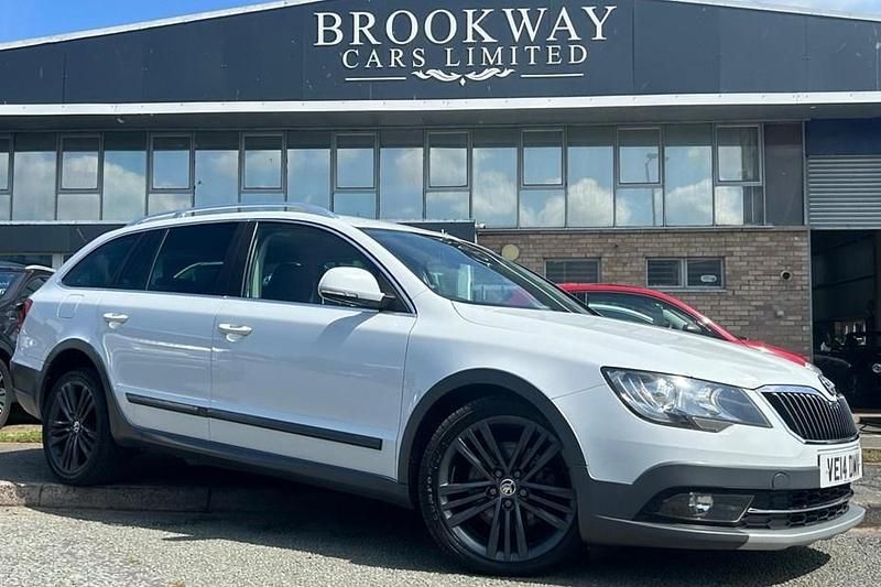 White Used 2014 Skoda Superb Tour Estate | £8,990 (A bit pricey) - Image 1/1