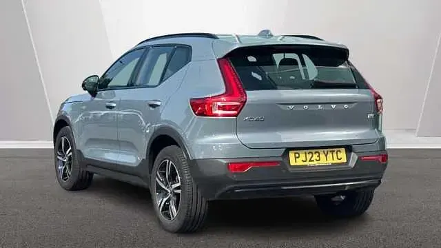 Used Volvo XC40 Plus 161 HP (118 kW) 2023 Grey SUV