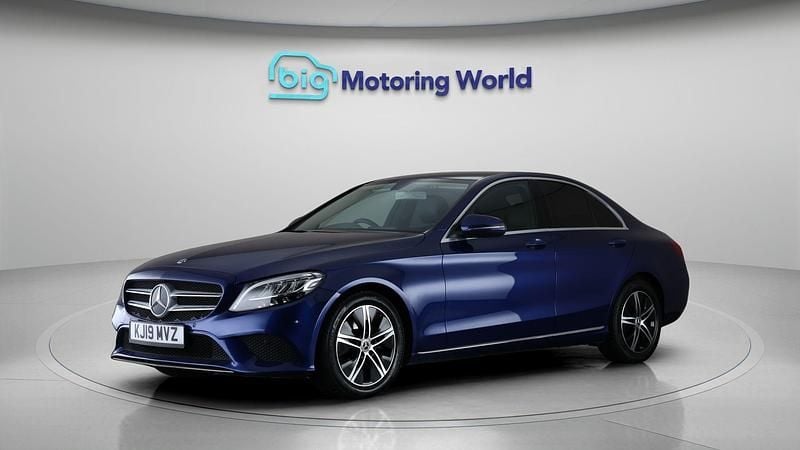 Used Mercedes C220 191 HP (140 kW) 2019 Blue Sedan