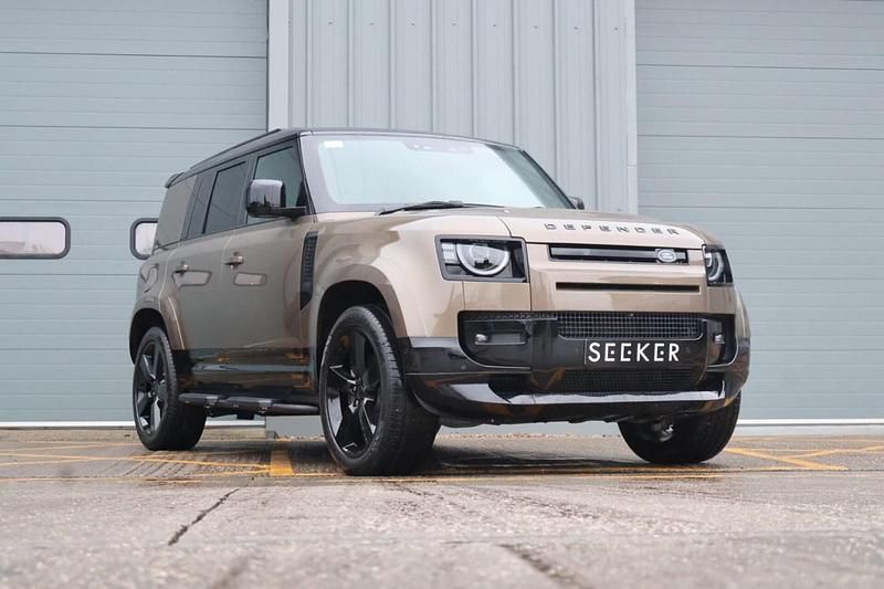 New Land Rover Defender HSE Dynamic 2026 Brown SUV