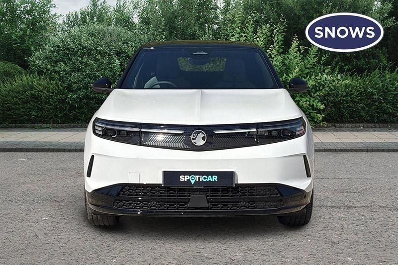 Second-hand Vauxhall Grandland 156 kW (213 CP) 2025 Alb SUV