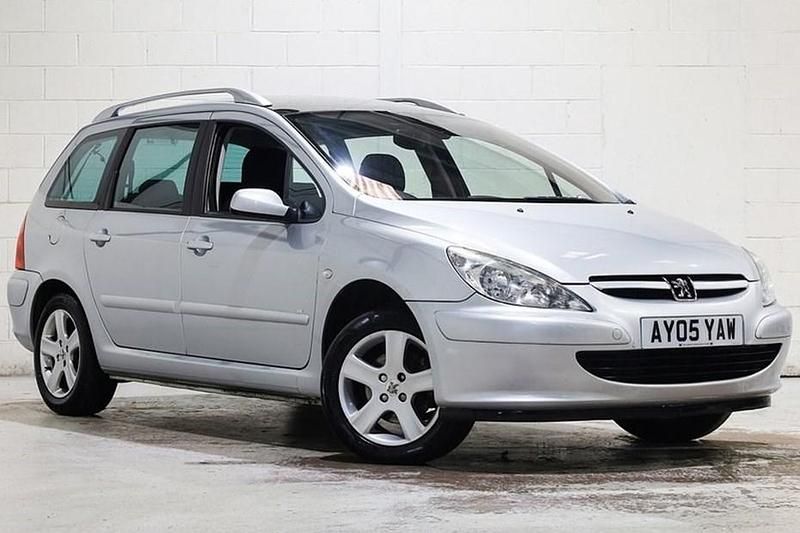 Silver Used 2005 Peugeot 307 Estate | £1,695 (Fair price) - Image 1/1