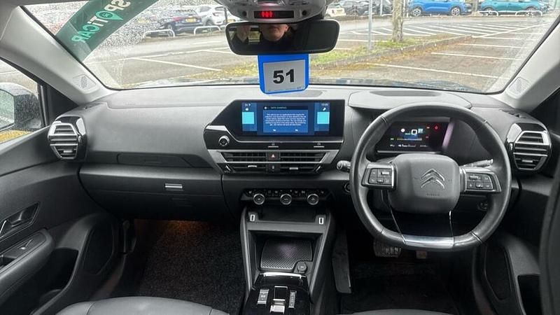 Used Citroën e-C4 98 kW (134 HP) 2022 Black Hatchback