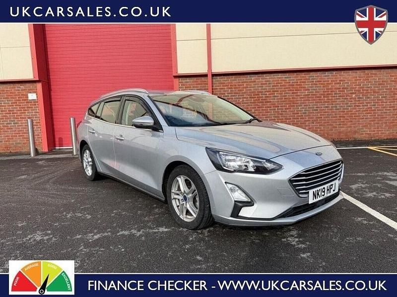 Used Ford Focus Zetec 95 HP (69 kW) 2024 Silver Estate