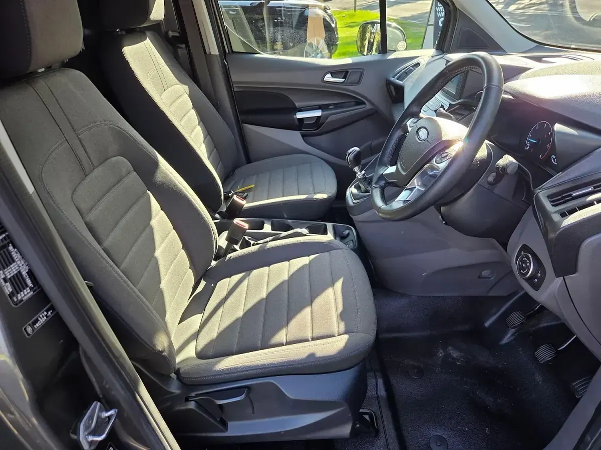 Used Ford Transit Connect Limited 2021 Grey MPV