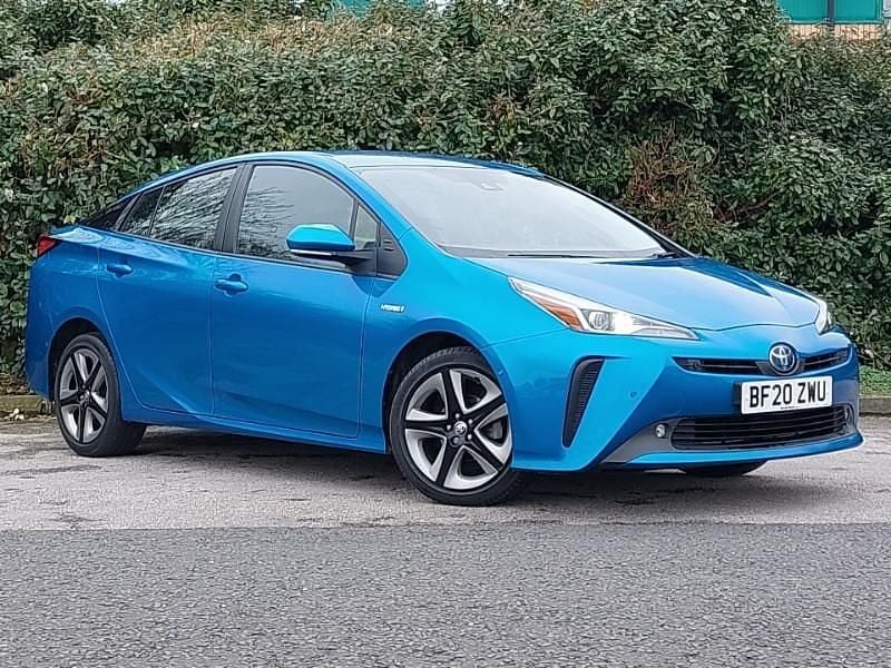 Used Toyota Prius 122 HP (89 kW) 2020 Blue Hatchback