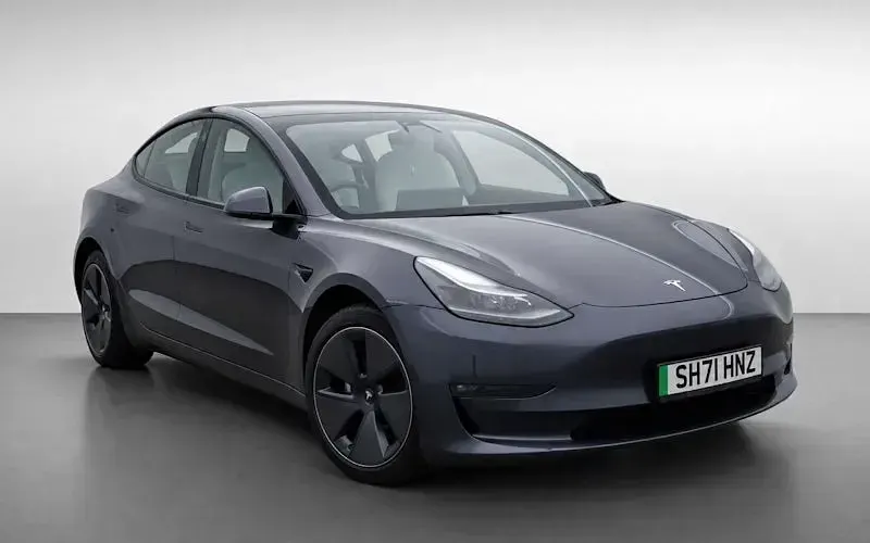 Used Tesla Model 3 Long Range AWD 258 kW (351 HP) 2023 Sedan