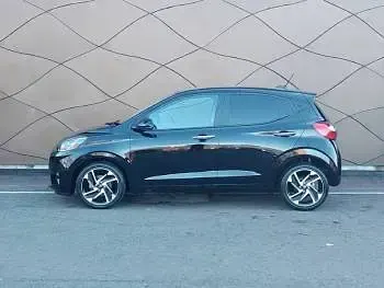 Usado Hyundai i10 Premium 2025 Preto Citadino