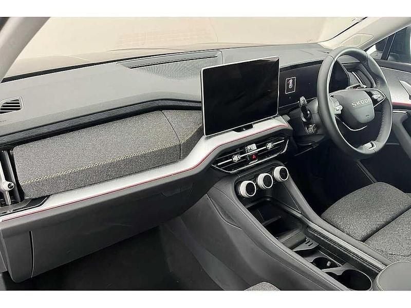 Used Skoda Kodiaq SE 147 HP (108 kW) 2025 Black magic pearl effect SUV