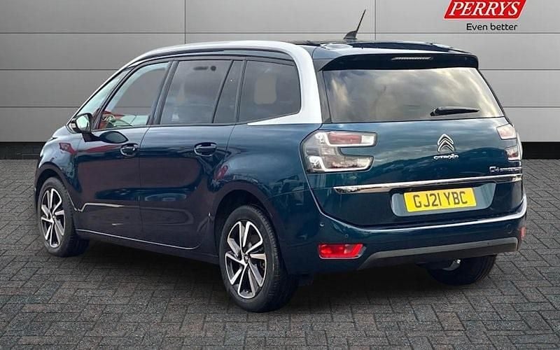 Used Citroën C4 SpaceTourer Shine 131 HP (96 kW) 2022 MPV