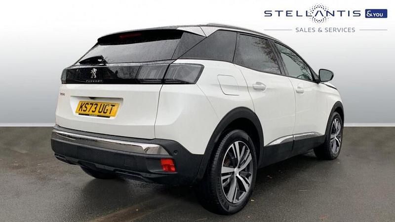 Used Peugeot 3008 Allure+ 134 HP (98 kW) 2023 White SUV