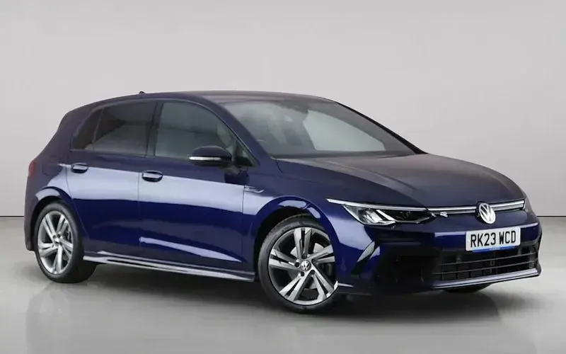 Used VW Golf VIII R-line 150 HP (110 kW) 2023 Hatchback