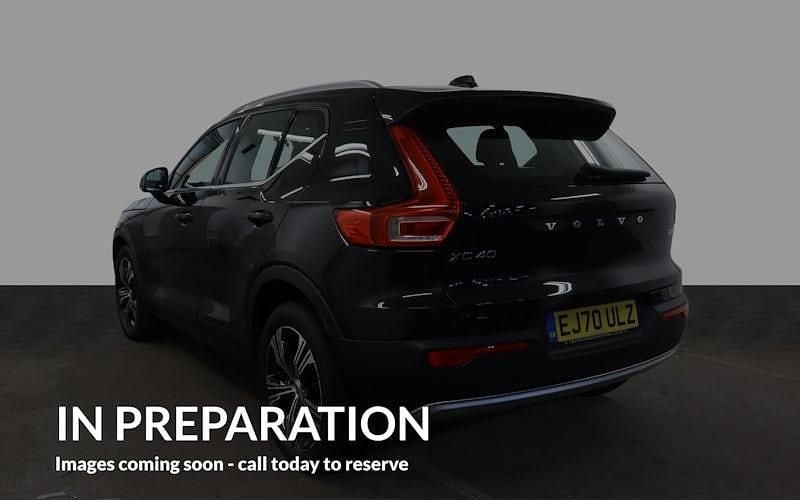 Used Volvo XC40 Inscription 197 HP (144 kW) 2020 Black SUV