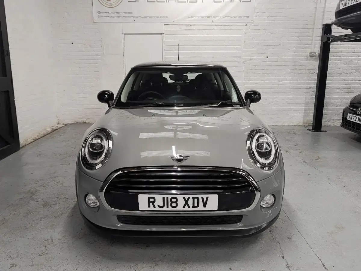 Used Mini Cooper Hatch 136 HP (100 kW) 2018 Grey Hatchback