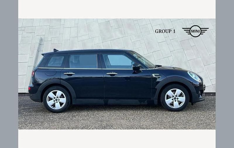 Used Mini Cooper Clubman Classic 136 HP (100 kW) 2020 Black Estate
