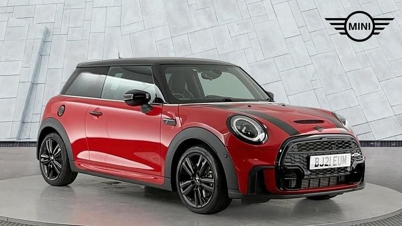 Red Used 2021 Mini Cooper S Hatch Hatchback | £22,450 (Fair price) - Image 1/4