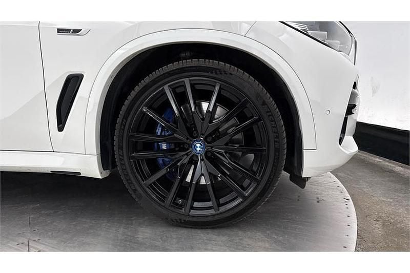 Used BMW X5 M Sport 394 HP (289 kW) 2022 White SUV
