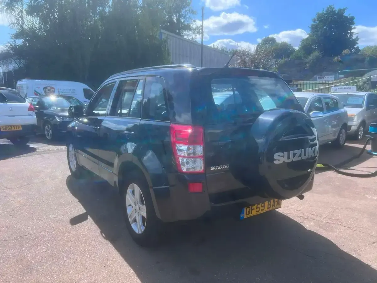 Used Suzuki Grand Vitara 129 HP (94 kW) 2009 Black SUV