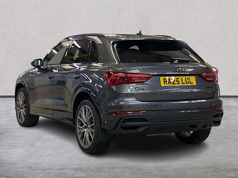 Used Audi Q3 Black Edition 150 HP (110 kW) 2025 Grey SUV