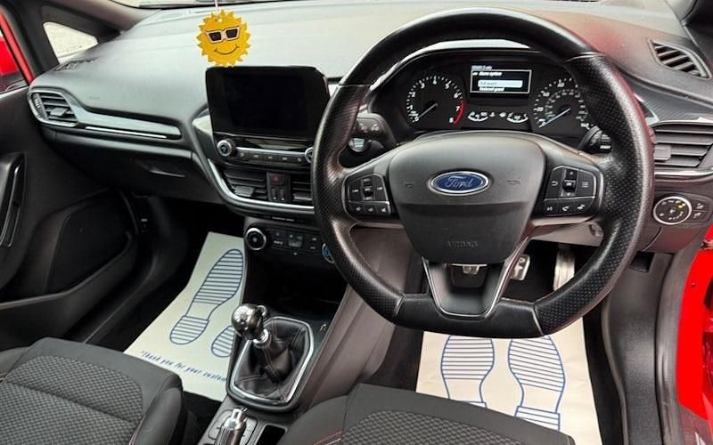 Used Ford Fiesta ST-Line 101 HP (74 kW) 2018 Red Hatchback