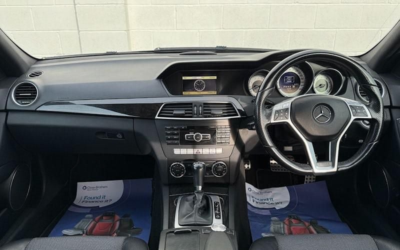 Used Mercedes C180 156 HP (114 kW) 2011 Estate