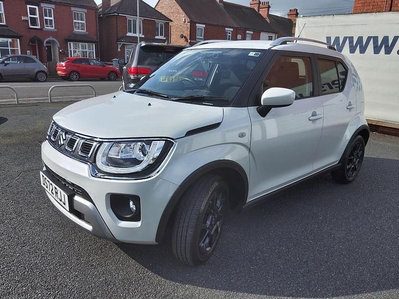 Used Suzuki Ignis SZ-T 83 HP (61 kW) 2022 White SUV