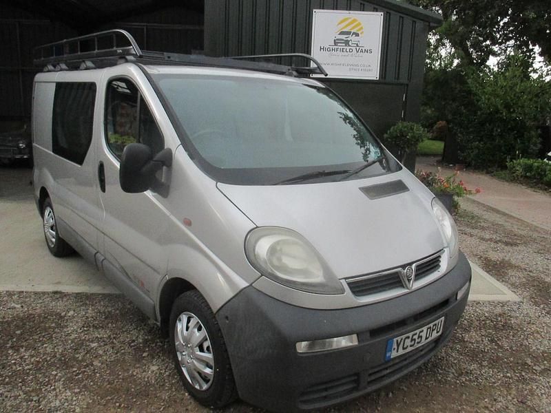 Silver Used 2005 Vauxhall Vivaro Van | £2,795 (Fair price) - Image 1/4