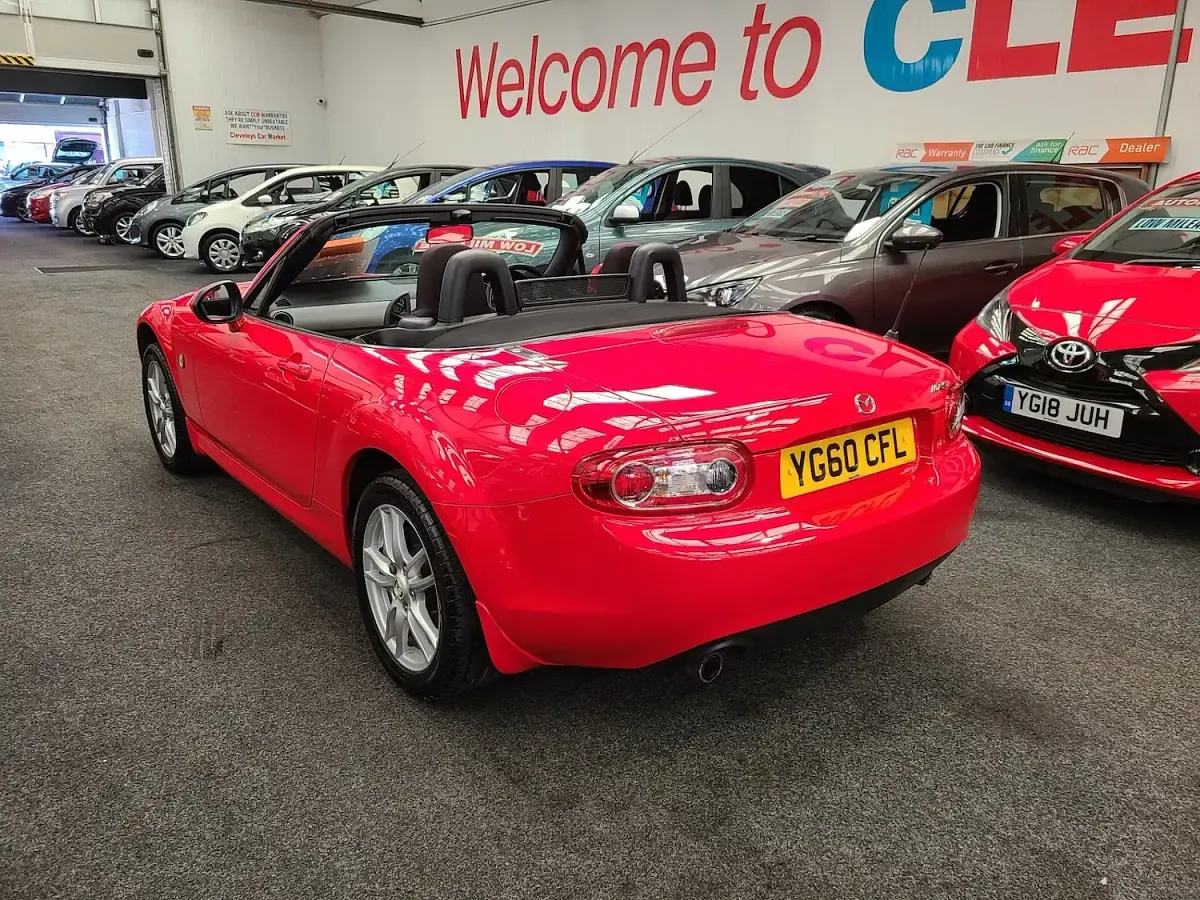 Used Mazda MX5 126 HP (92 kW) 2010 Red Cabriolet