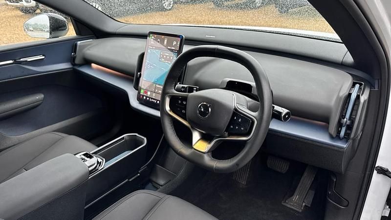 Used Volvo EX30 Performance 314 kW (428 HP) 2024 White SUV