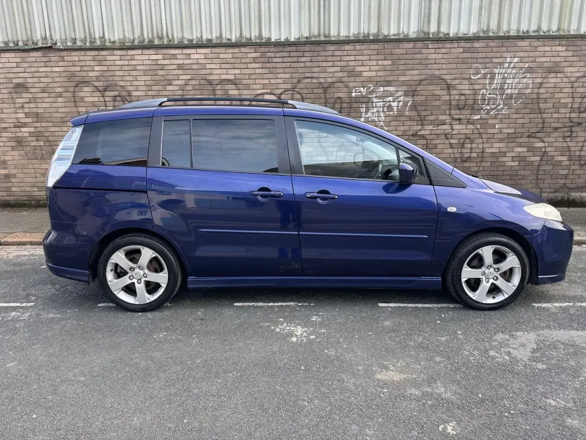 Używany Mazda 5 144 KM (105 kW) 2007 Niebieski Minivan